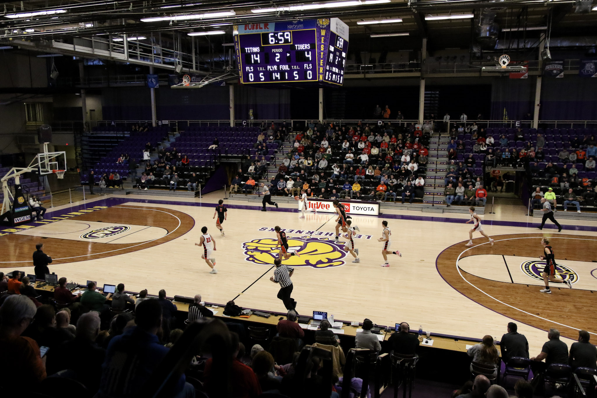 Holiday Basketball Tournament